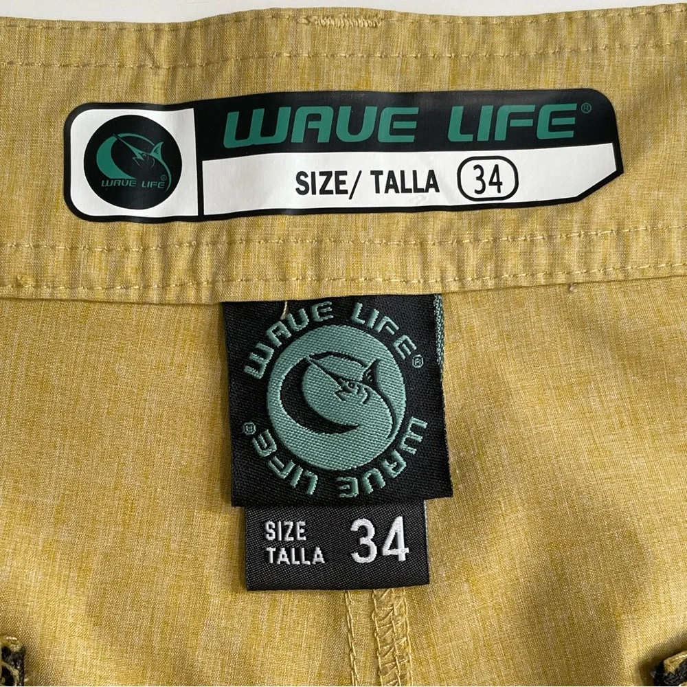 Wave Life Tuna H2O Active Hybrid Shorts Size 34 Flat Front Board Shorts